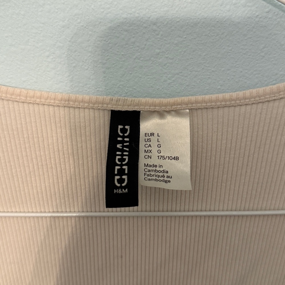H&M Cream Ribbed Top - Picture 3 of 4